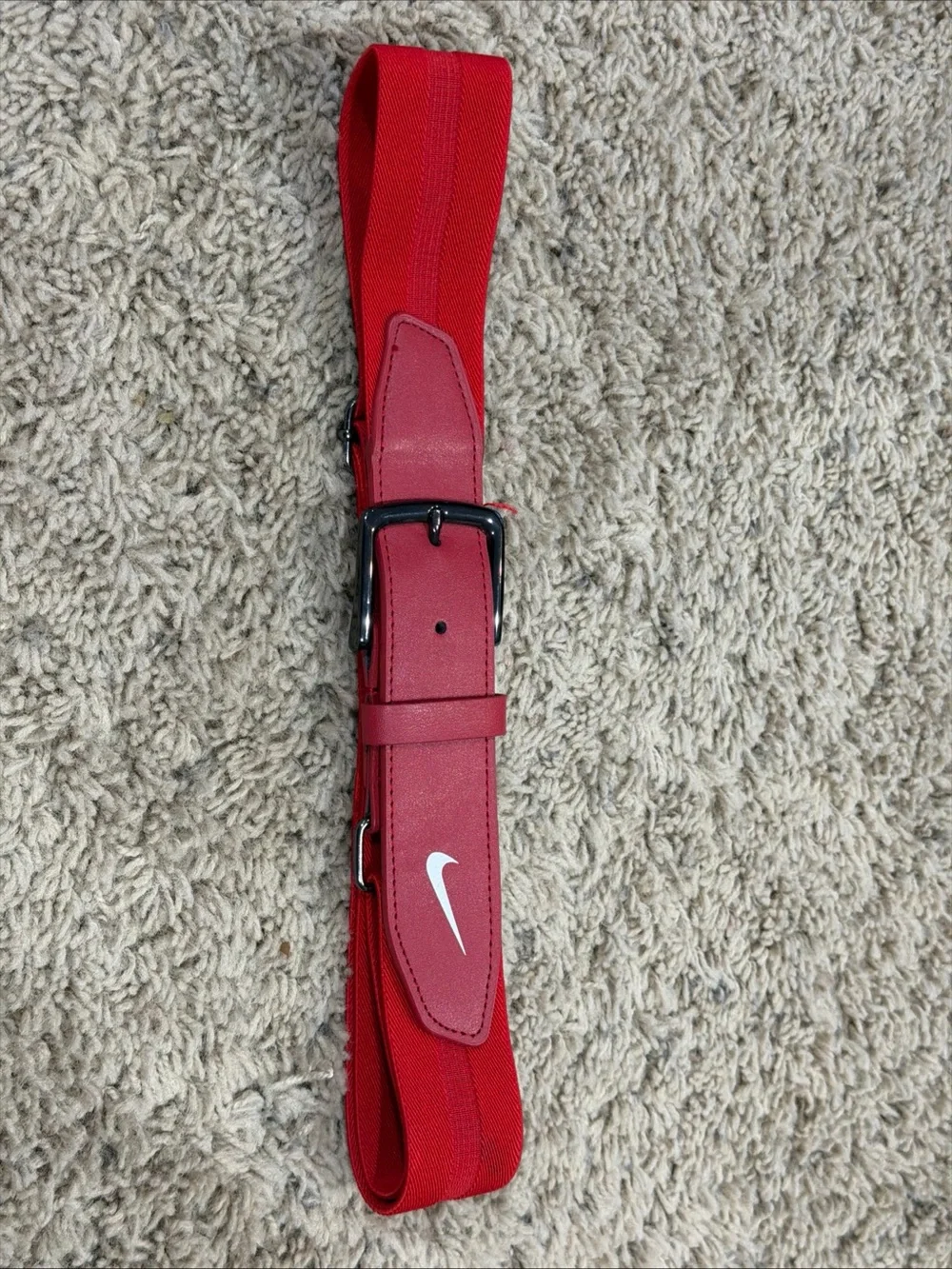Nike Adjustable Belt Youth Baseball Red Fits Waist Sizes 20” to 34” NEW
